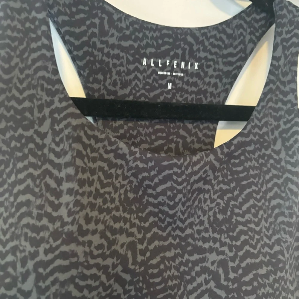 ALLFENIX- SZ M Black Sport Bra/ Lounge Crop Top - Picture 7 of 9